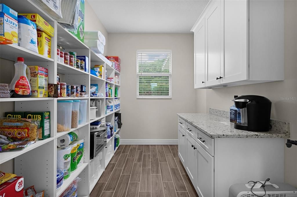 En Venta: $434,800 (3 camas, 2 baños, 1714 Pies cuadrados)