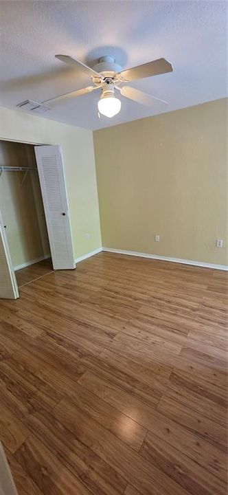 На продажу: $265,000 (3 спален, 2 ванн, 1578 Квадратных фут)