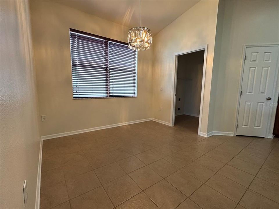 В аренду: $2,395 (3 спален, 2 ванн, 1757 Квадратных фут)