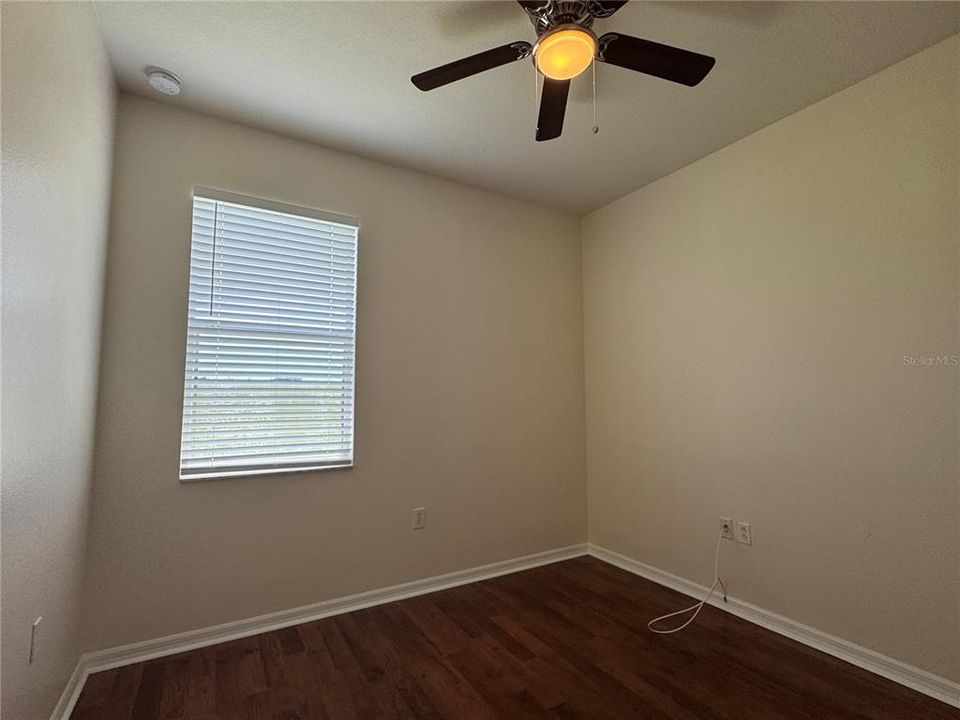 В аренду: $2,395 (3 спален, 2 ванн, 1757 Квадратных фут)