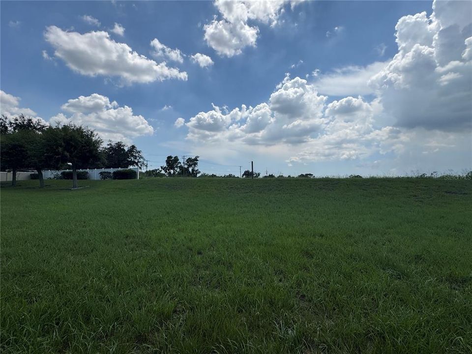 В аренду: $2,395 (3 спален, 2 ванн, 1757 Квадратных фут)