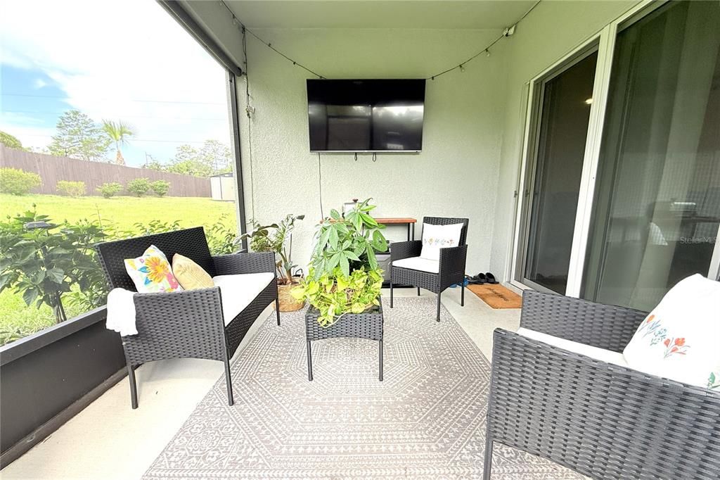 For Sale: $438,900 (3 beds, 2 baths, 1998 Square Feet)