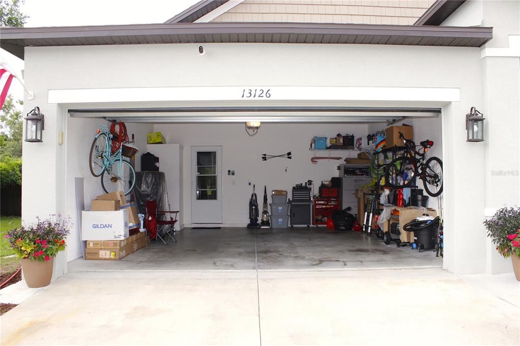 For Sale: $438,900 (3 beds, 2 baths, 1998 Square Feet)