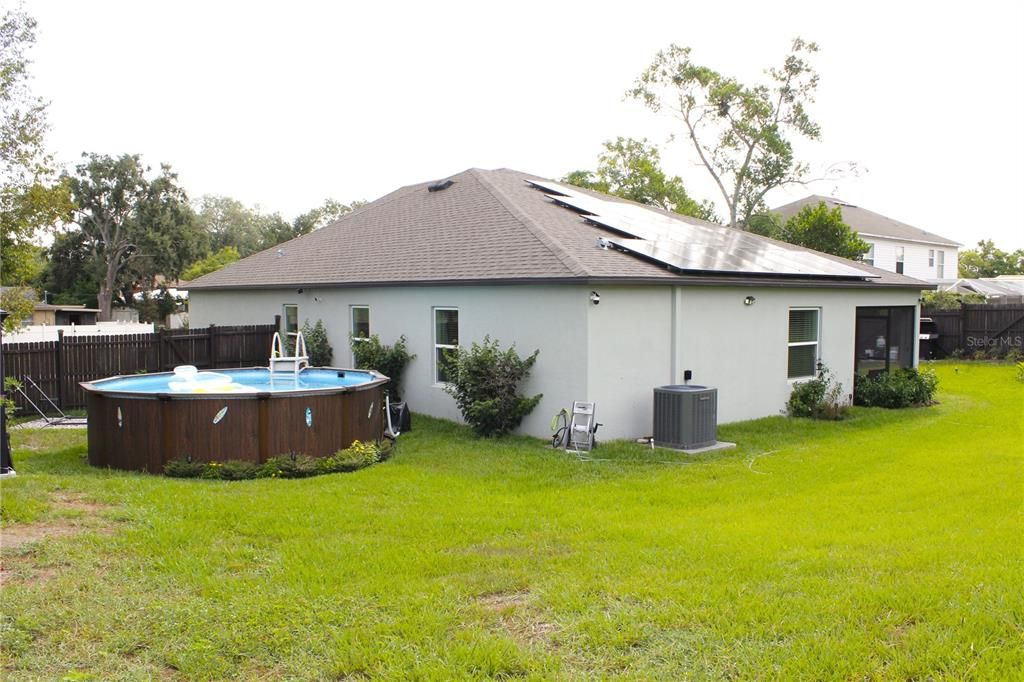 For Sale: $438,900 (3 beds, 2 baths, 1998 Square Feet)