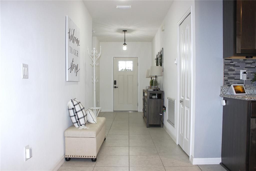 For Sale: $438,900 (3 beds, 2 baths, 1998 Square Feet)