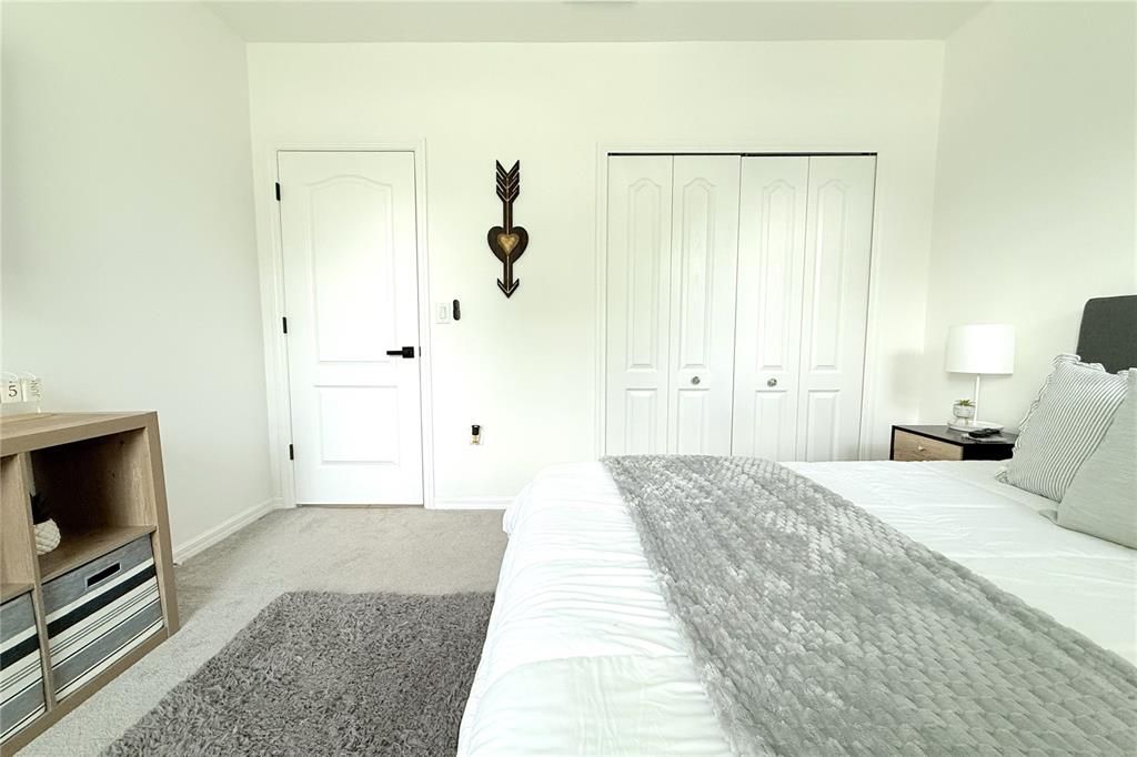For Sale: $438,900 (3 beds, 2 baths, 1998 Square Feet)