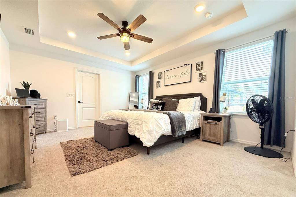 For Sale: $438,900 (3 beds, 2 baths, 1998 Square Feet)