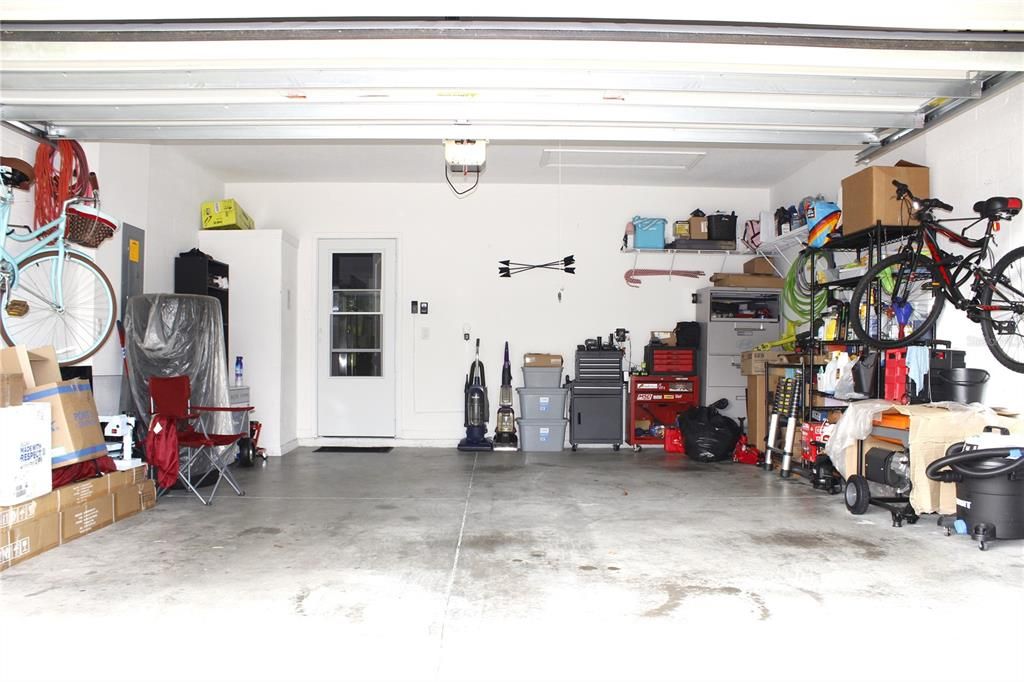 For Sale: $438,900 (3 beds, 2 baths, 1998 Square Feet)