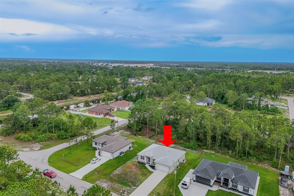 На продажу: $329,900 (3 спален, 2 ванн, 1650 Квадратных фут)