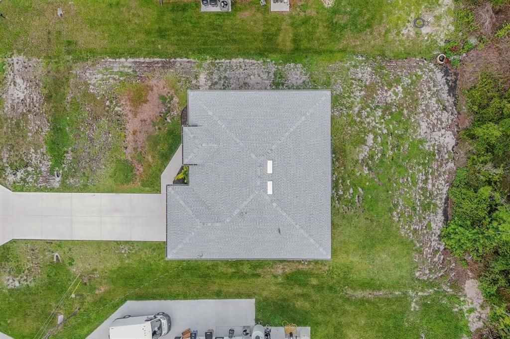 На продажу: $329,900 (3 спален, 2 ванн, 1650 Квадратных фут)