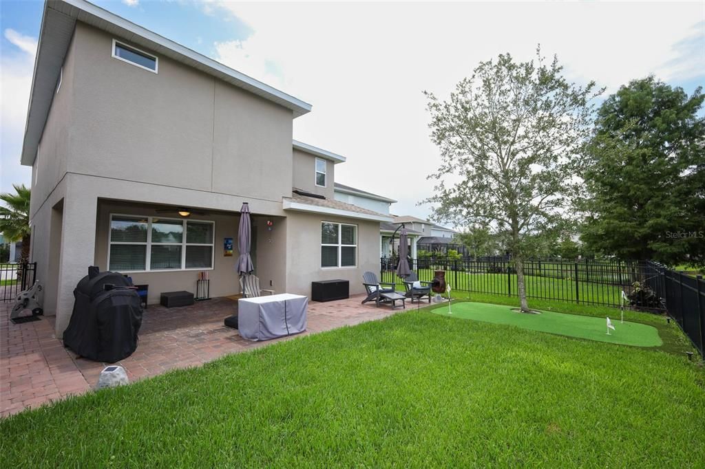 En Venta: $549,000 (3 camas, 2 baños, 2237 Pies cuadrados)