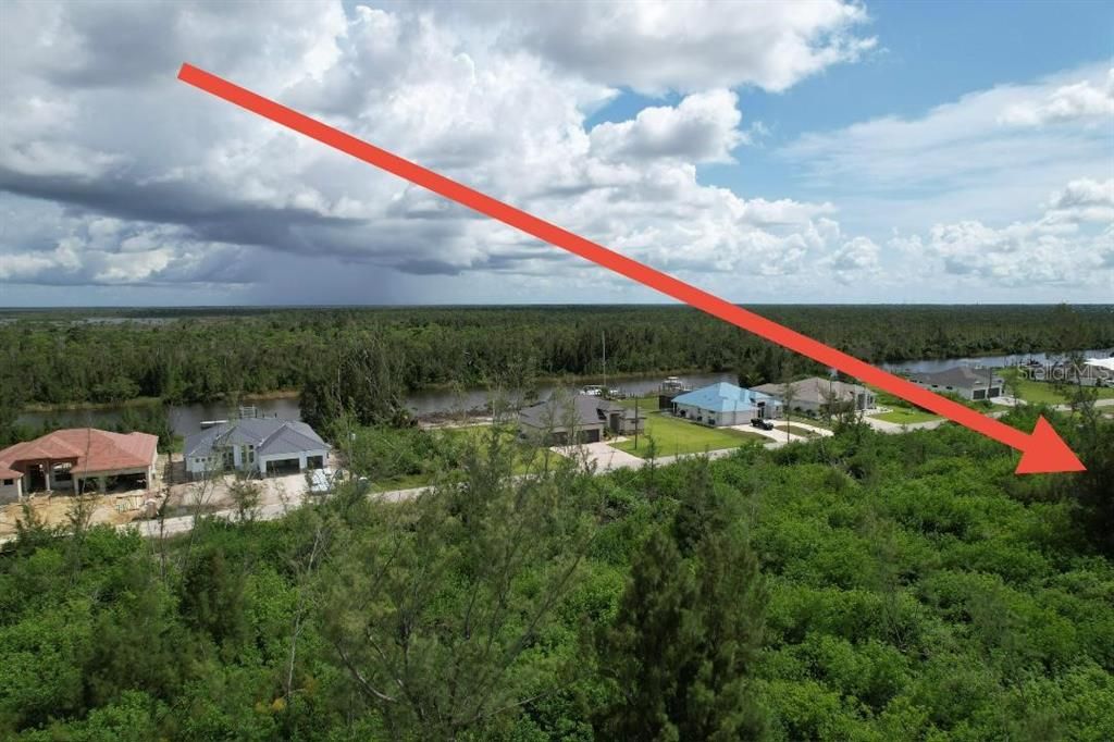 待售: $65,900 (0.27 acres)