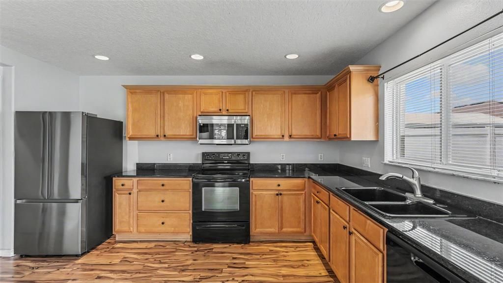 For Sale: $310,000 (3 beds, 2 baths, 2396 Square Feet)