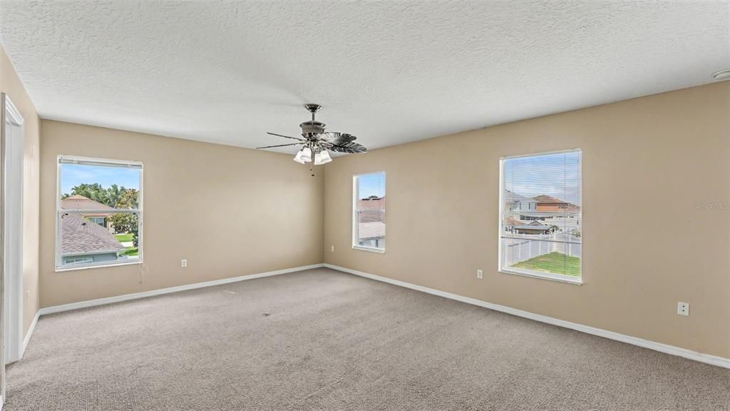 For Sale: $310,000 (3 beds, 2 baths, 2396 Square Feet)