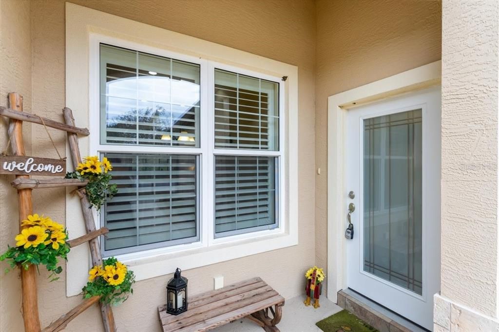For Sale: $350,000 (3 beds, 2 baths, 1695 Square Feet)