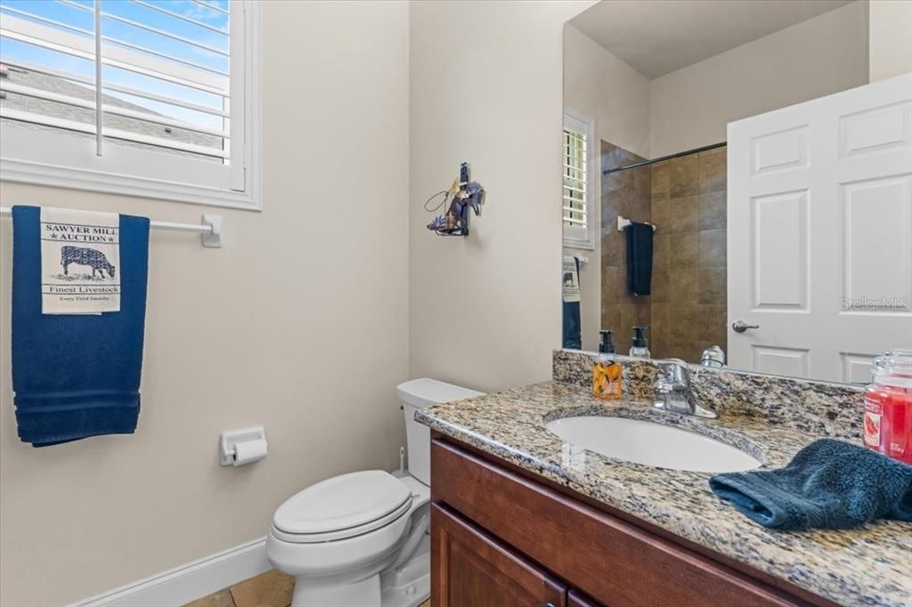 For Sale: $350,000 (3 beds, 2 baths, 1695 Square Feet)