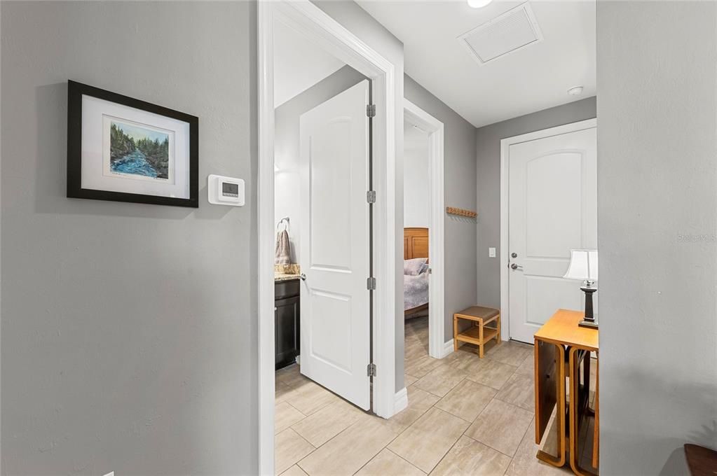 En Venta: $399,000 (2 camas, 2 baños, 1437 Pies cuadrados)