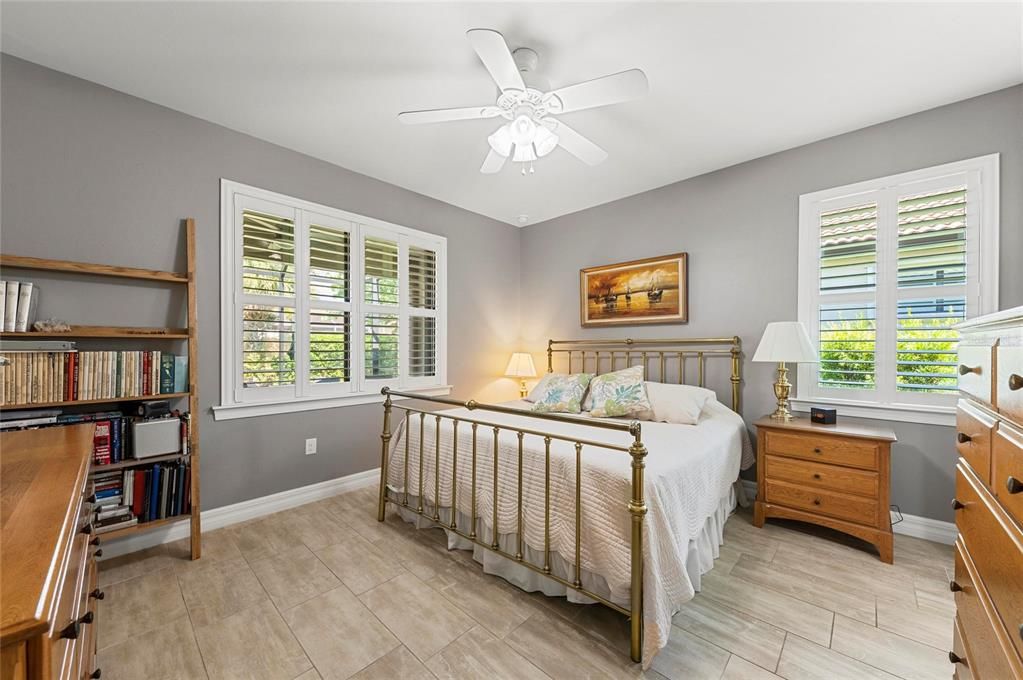 En Venta: $399,000 (2 camas, 2 baños, 1437 Pies cuadrados)