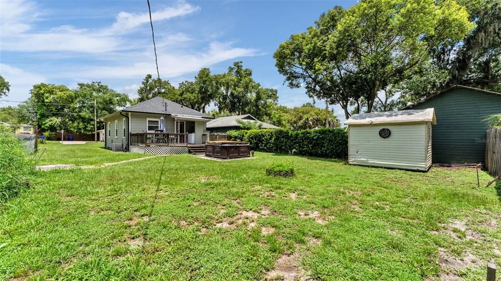 For Sale: $225,000 (2 beds, 1 baths, 660 Square Feet)