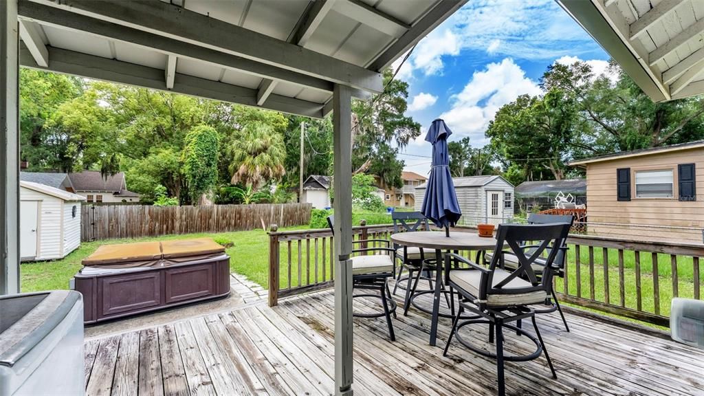 For Sale: $225,000 (2 beds, 1 baths, 660 Square Feet)
