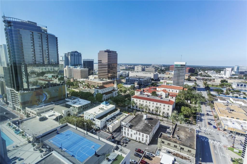For Rent: $3,950 (2 beds, 2 baths, 1282 Square Feet)