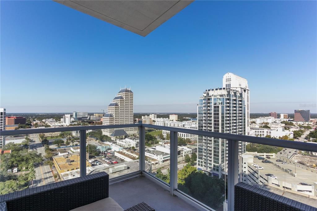 For Rent: $3,950 (2 beds, 2 baths, 1282 Square Feet)