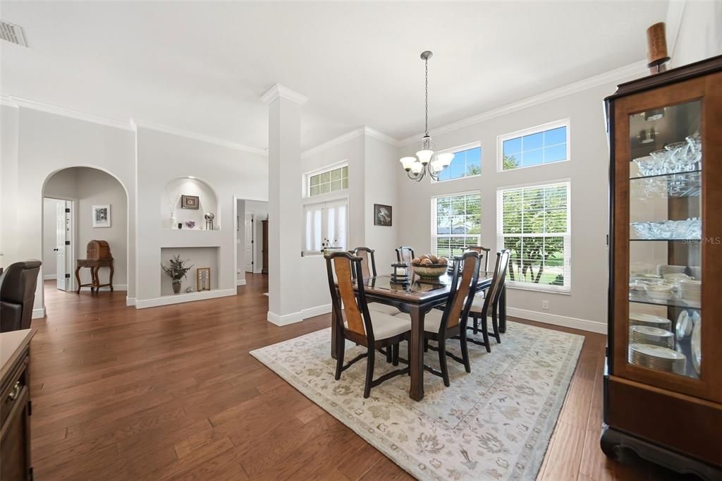 На продажу: $625,000 (4 спален, 2 ванн, 2513 Квадратных фут)