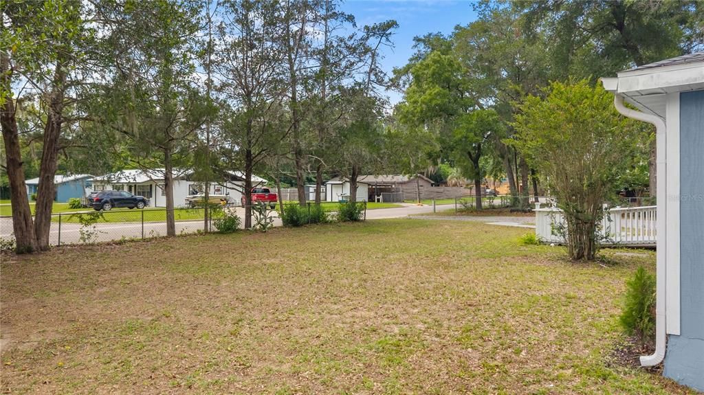 En Venta: $239,000 (4 camas, 2 baños, 1494 Pies cuadrados)