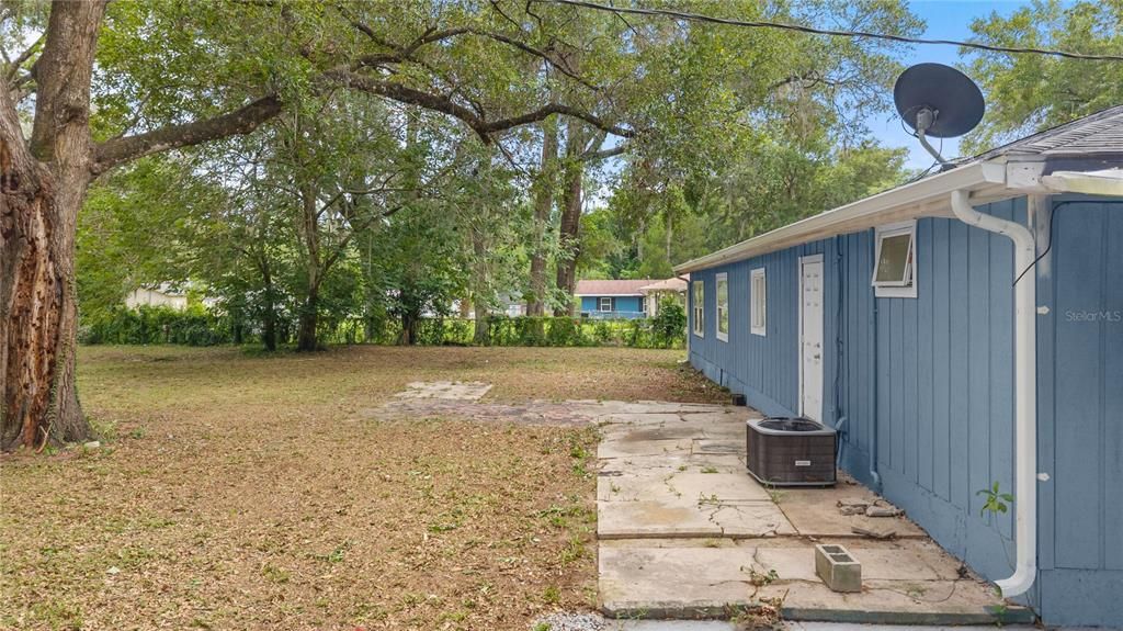 En Venta: $239,000 (4 camas, 2 baños, 1494 Pies cuadrados)