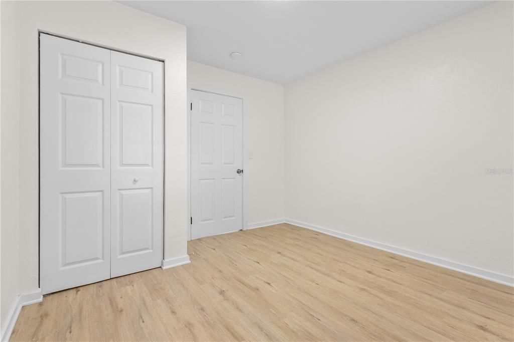 En Venta: $239,000 (4 camas, 2 baños, 1494 Pies cuadrados)
