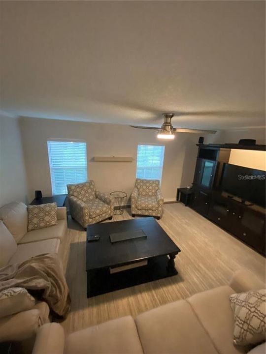 В аренду: $2,800 (2 спален, 2 ванн, 1630 Квадратных фут)