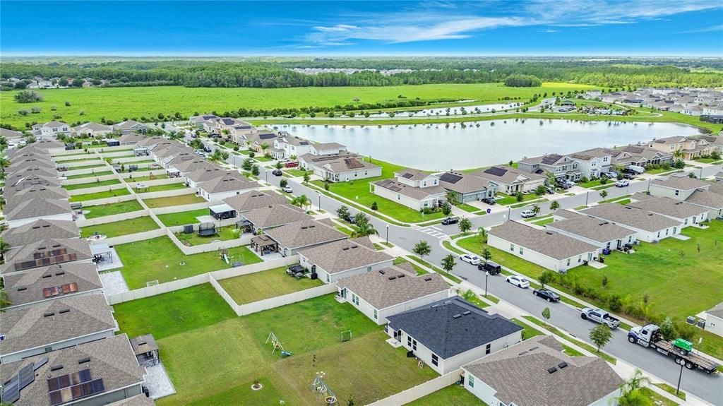 En Venta: $329,900 (3 camas, 2 baños, 1295 Pies cuadrados)