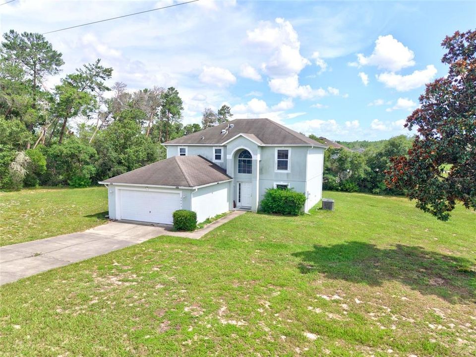 For Sale: $399,900 (4 beds, 2 baths, 2220 Square Feet)