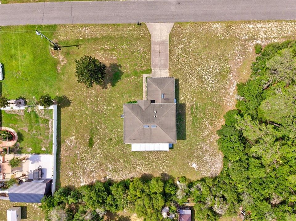 For Sale: $399,900 (4 beds, 2 baths, 2220 Square Feet)