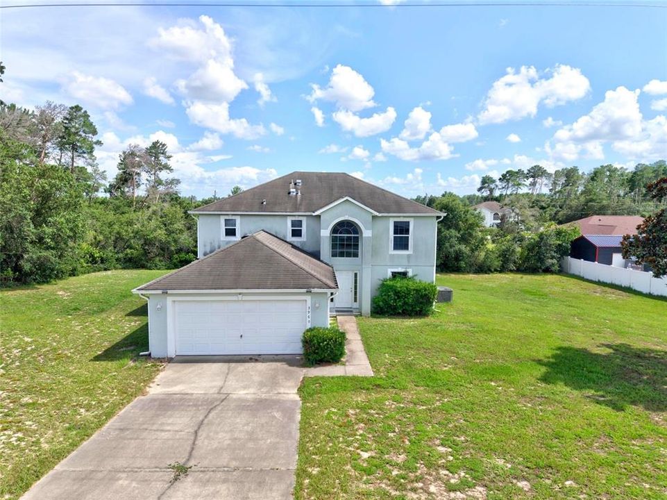 For Sale: $399,900 (4 beds, 2 baths, 2220 Square Feet)