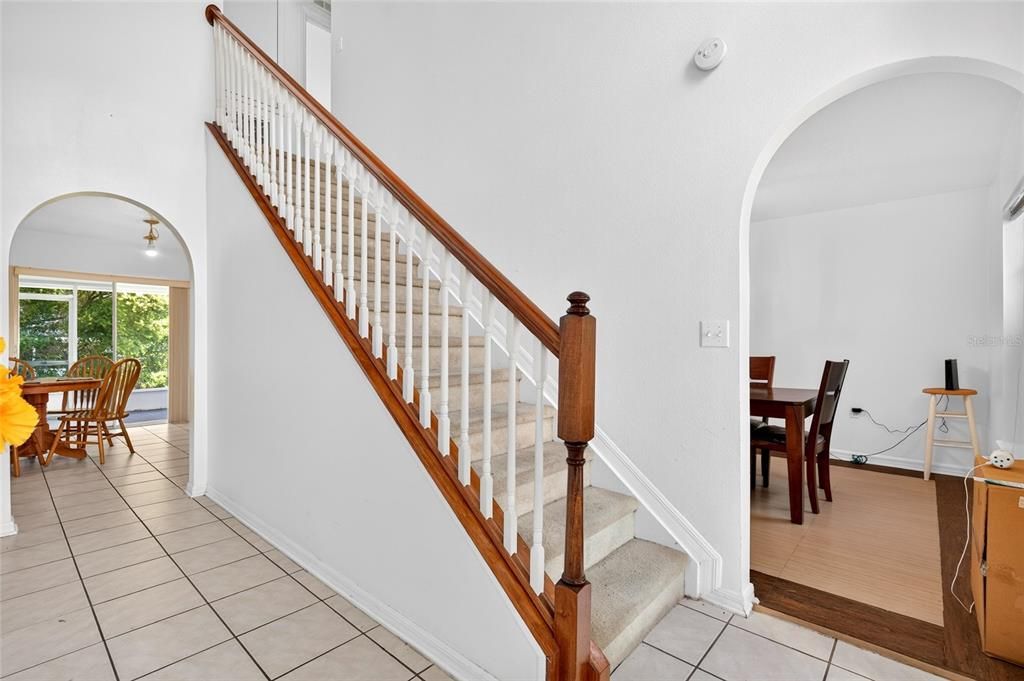 For Sale: $399,900 (4 beds, 2 baths, 2220 Square Feet)