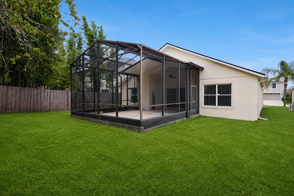 На продажу: $319,999 (3 спален, 2 ванн, 1438 Квадратных фут)