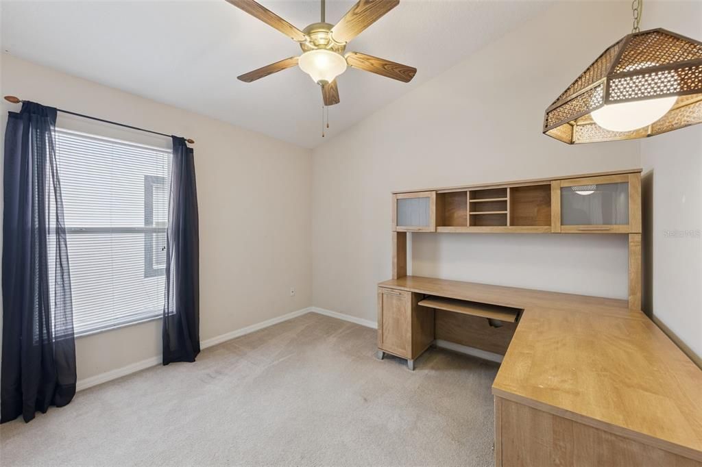 На продажу: $319,999 (3 спален, 2 ванн, 1438 Квадратных фут)