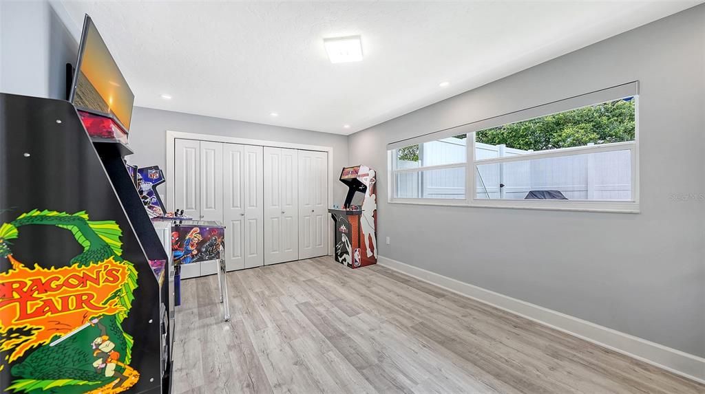 En Venta: $649,999 (2 camas, 2 baños, 1551 Pies cuadrados)