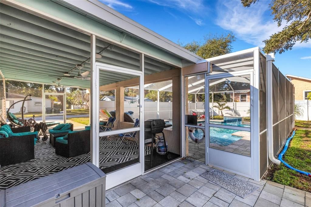 For Sale: $490,000 (3 beds, 2 baths, 1507 Square Feet)