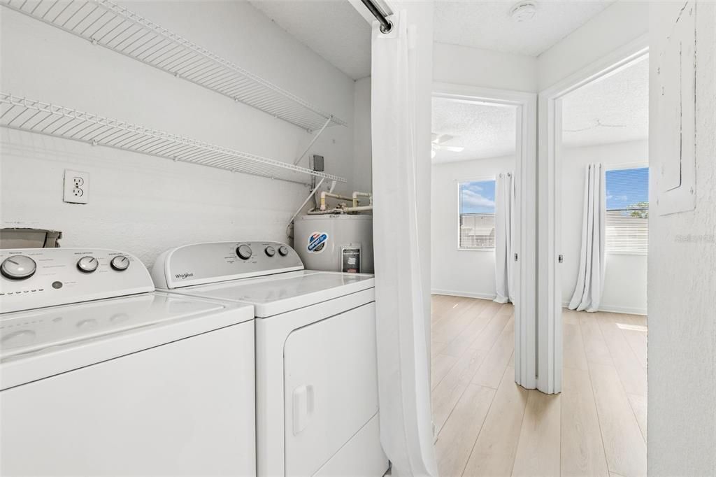 В аренду: $1,890 (3 спален, 2 ванн, 1155 Квадратных фут)