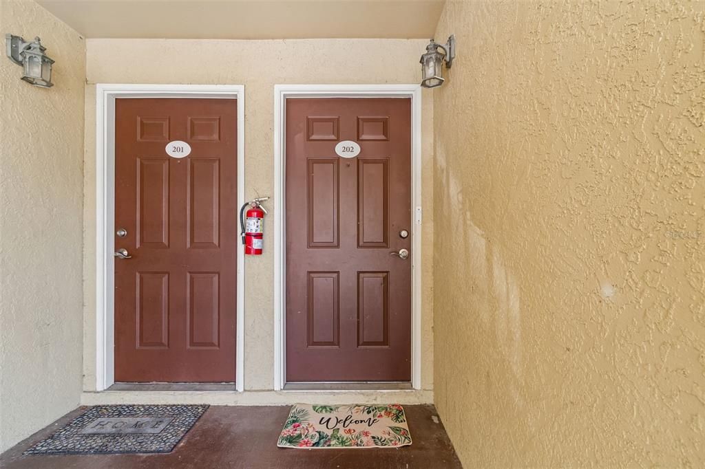 В аренду: $1,890 (3 спален, 2 ванн, 1155 Квадратных фут)