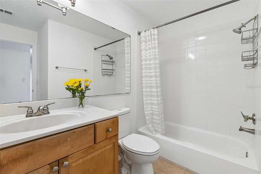 В аренду: $1,890 (3 спален, 2 ванн, 1155 Квадратных фут)