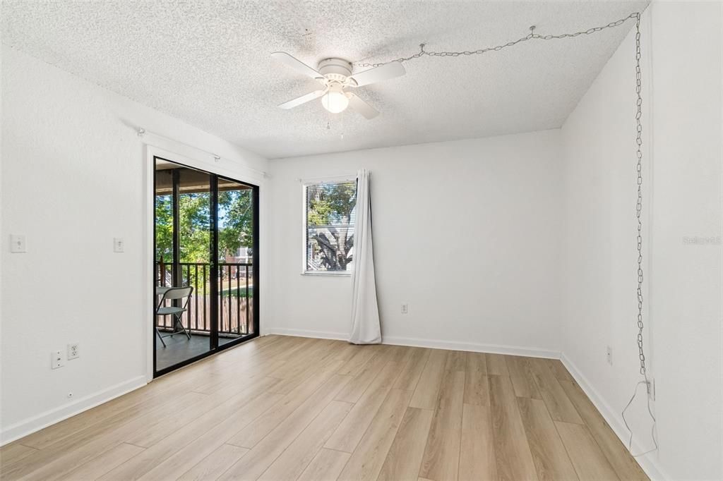 В аренду: $1,890 (3 спален, 2 ванн, 1155 Квадратных фут)