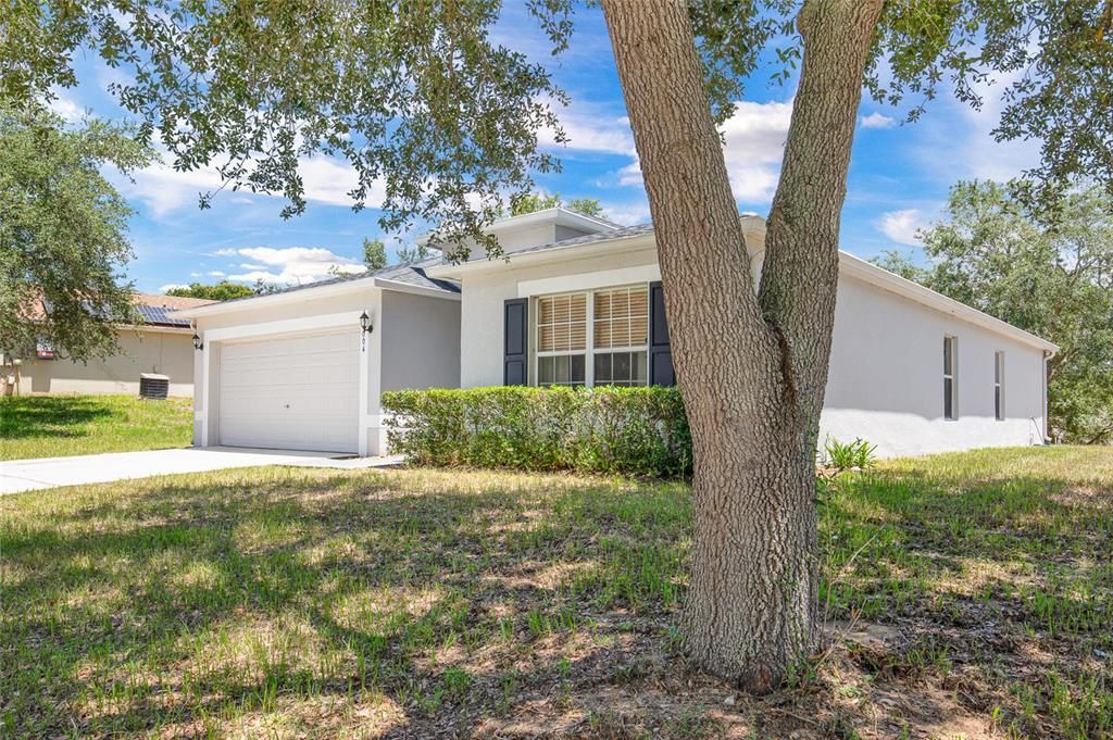 Active With Contract: $349,900 (4 beds, 2 baths, 1874 Square Feet)
