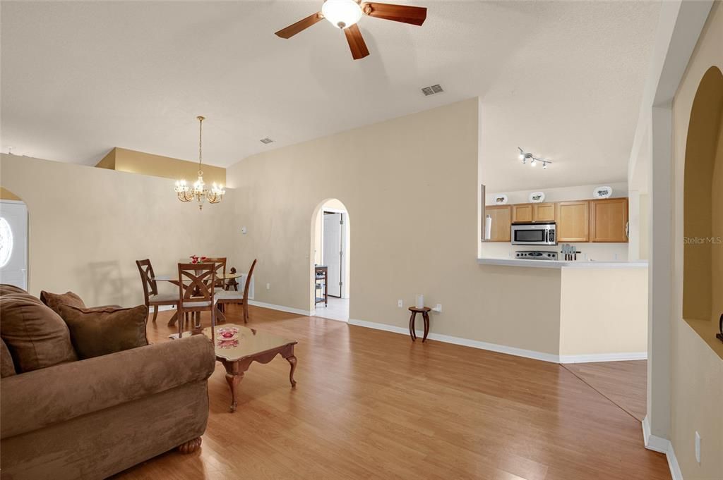 Active With Contract: $349,900 (4 beds, 2 baths, 1874 Square Feet)
