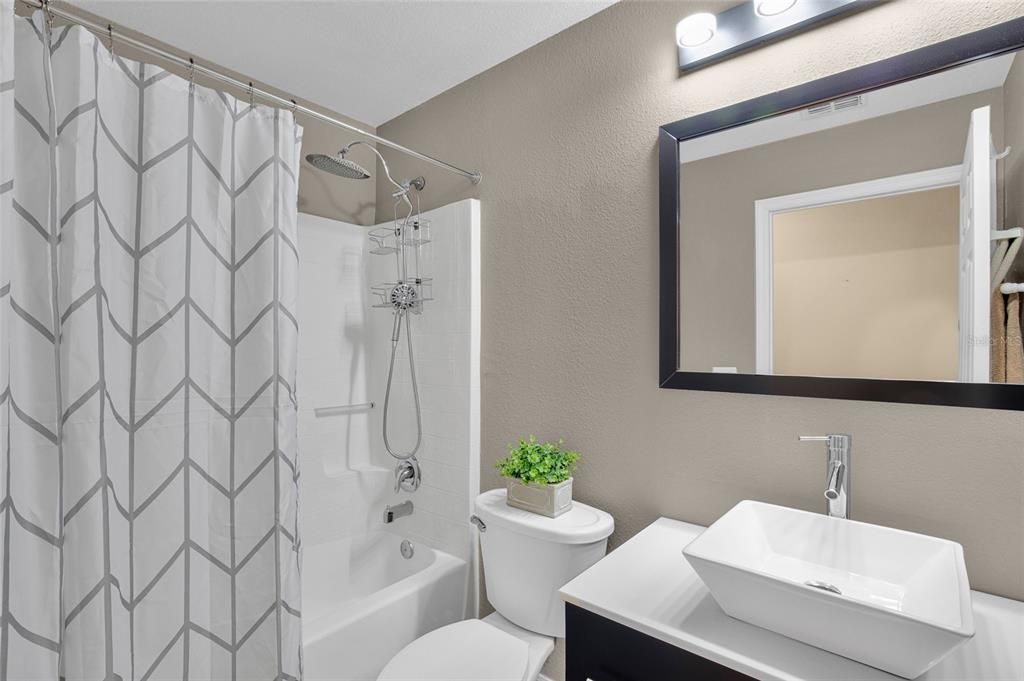 Active With Contract: $349,900 (4 beds, 2 baths, 1874 Square Feet)