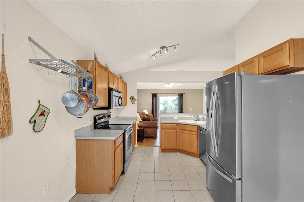 Active With Contract: $349,900 (4 beds, 2 baths, 1874 Square Feet)