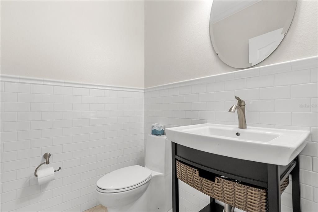 For Rent: $4,275 (3 beds, 3 baths, 2283 Square Feet)