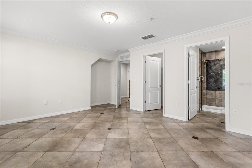 For Rent: $4,275 (3 beds, 3 baths, 2283 Square Feet)